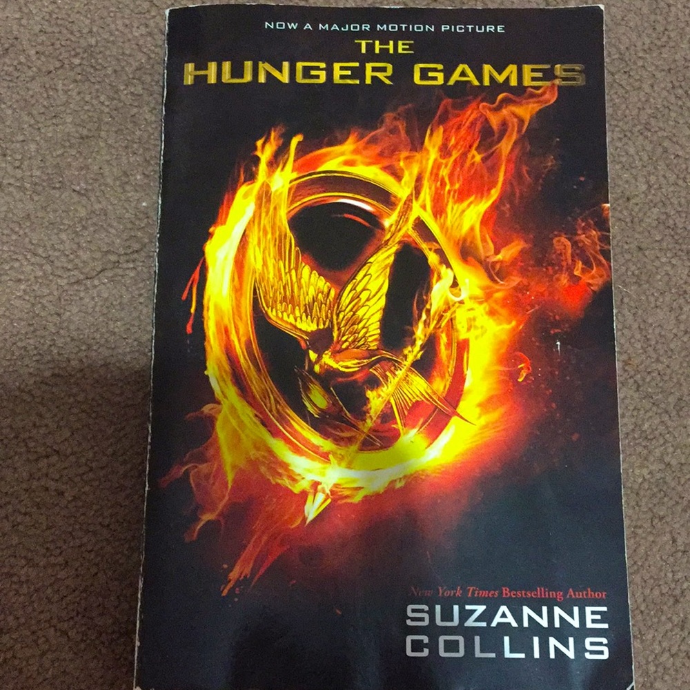 Book “The Hunger Games”
